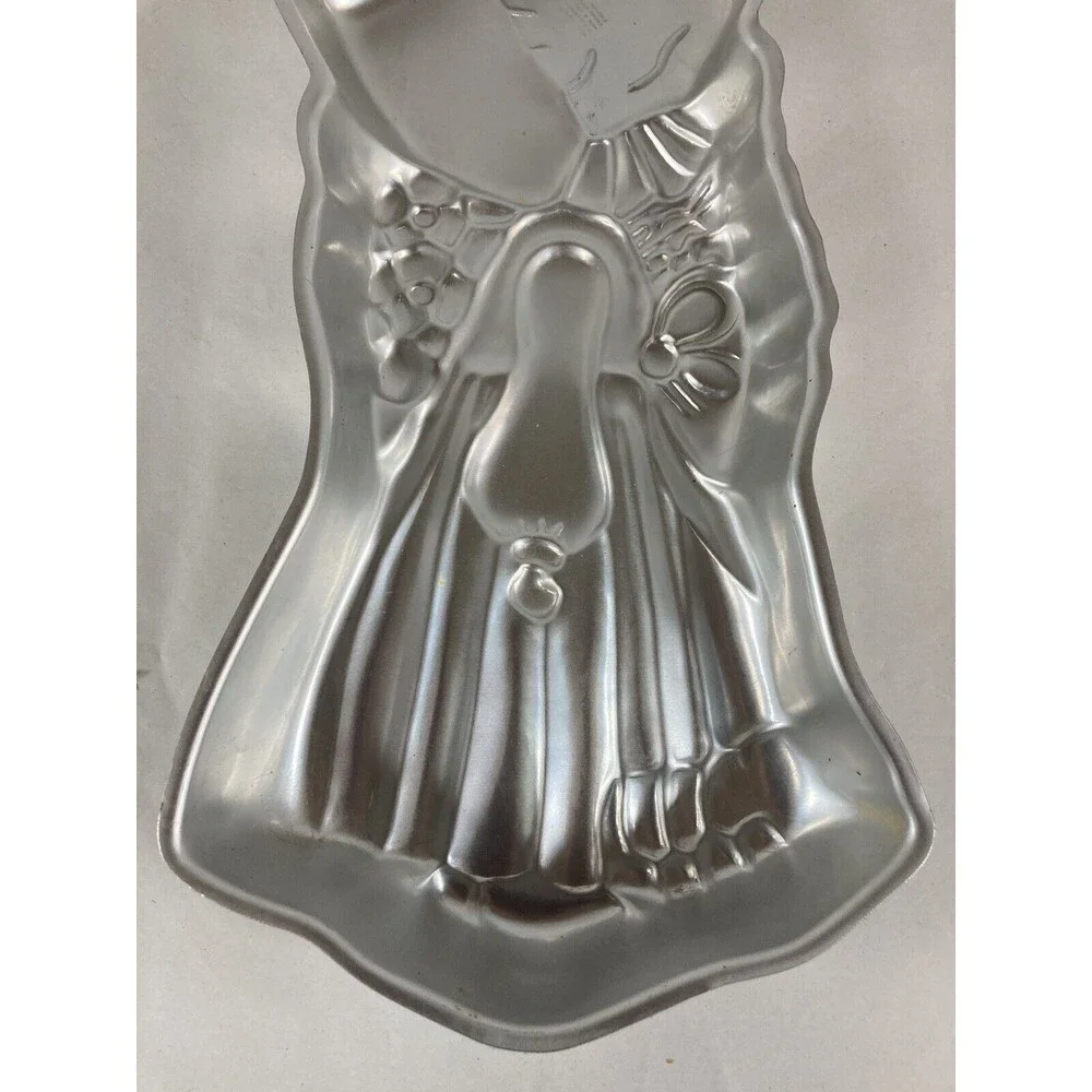 Wilton Holly Hobbie 1975 Aluminum Happy Birthday Cake Pan 17x8 Vintage Baking